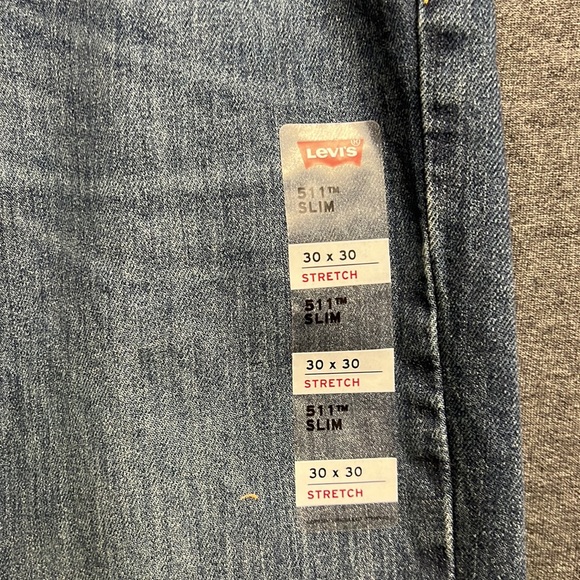 NWT - Levi's Premium 511 Slim Fit Men’s Jeans, Throttle-Dark Wash - Size 30Wx30L - Picture 8 of 10